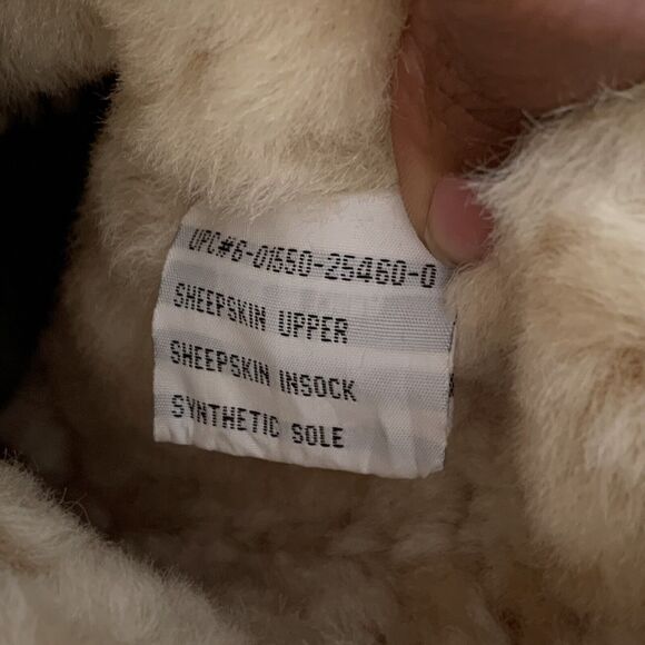 Classic Tall Beige Water-resistant Suede Boots US 7 Women SheepsKin 13 In Tall - Picture 15 of 16